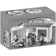 Playmobil 9382 - Hordozhat rendrsg kicsiknek